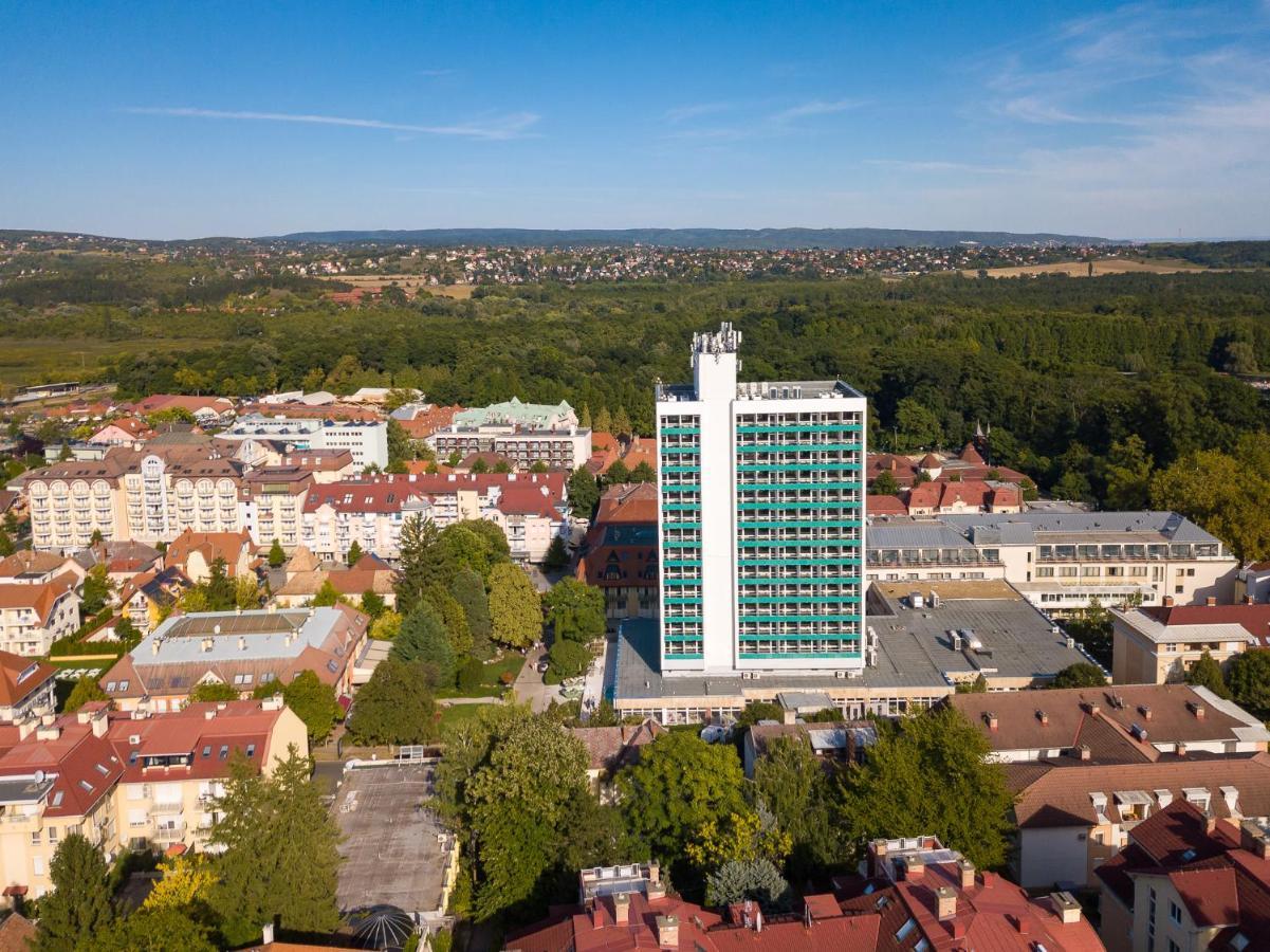 Hunguest Hotel Panorama ヘーヴィーズ エクステリア 写真