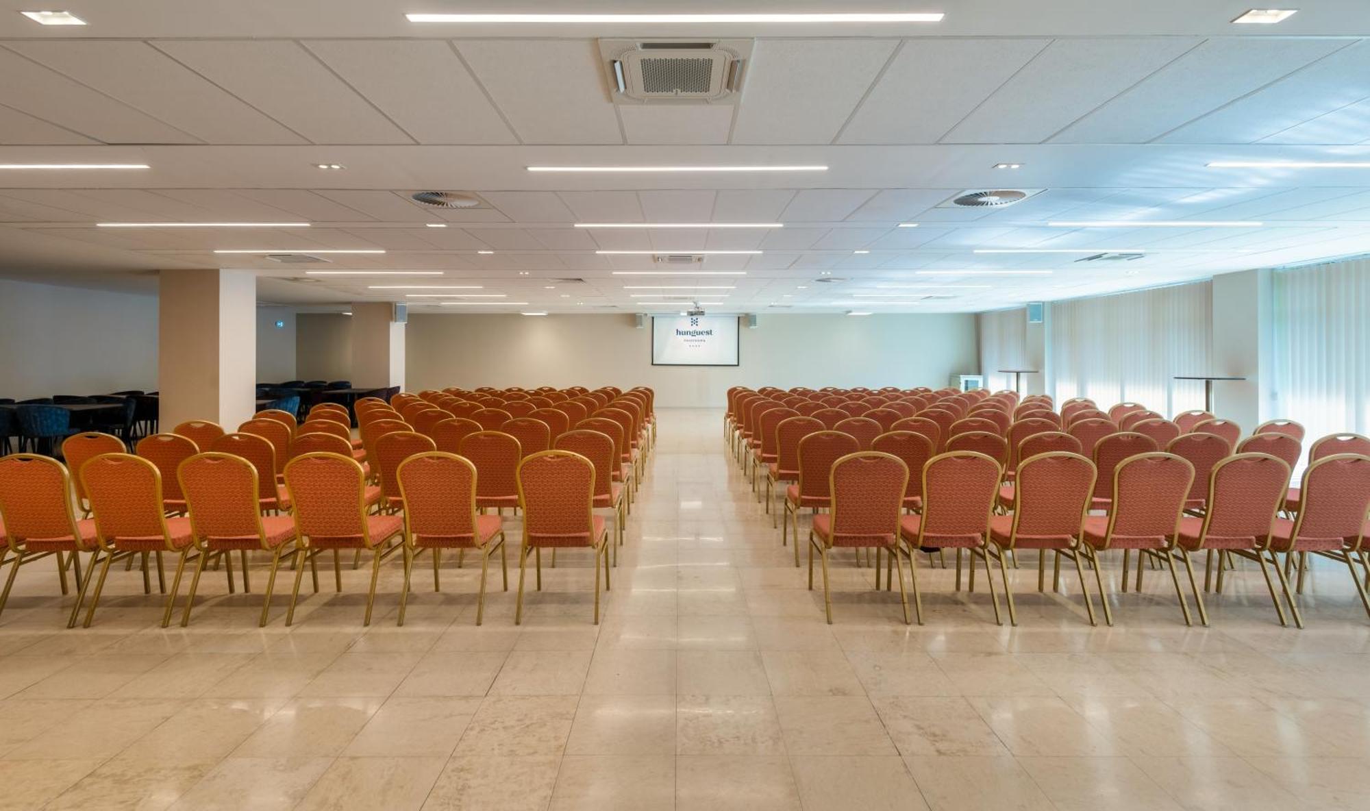 Hunguest Hotel Panorama ヘーヴィーズ エクステリア 写真
